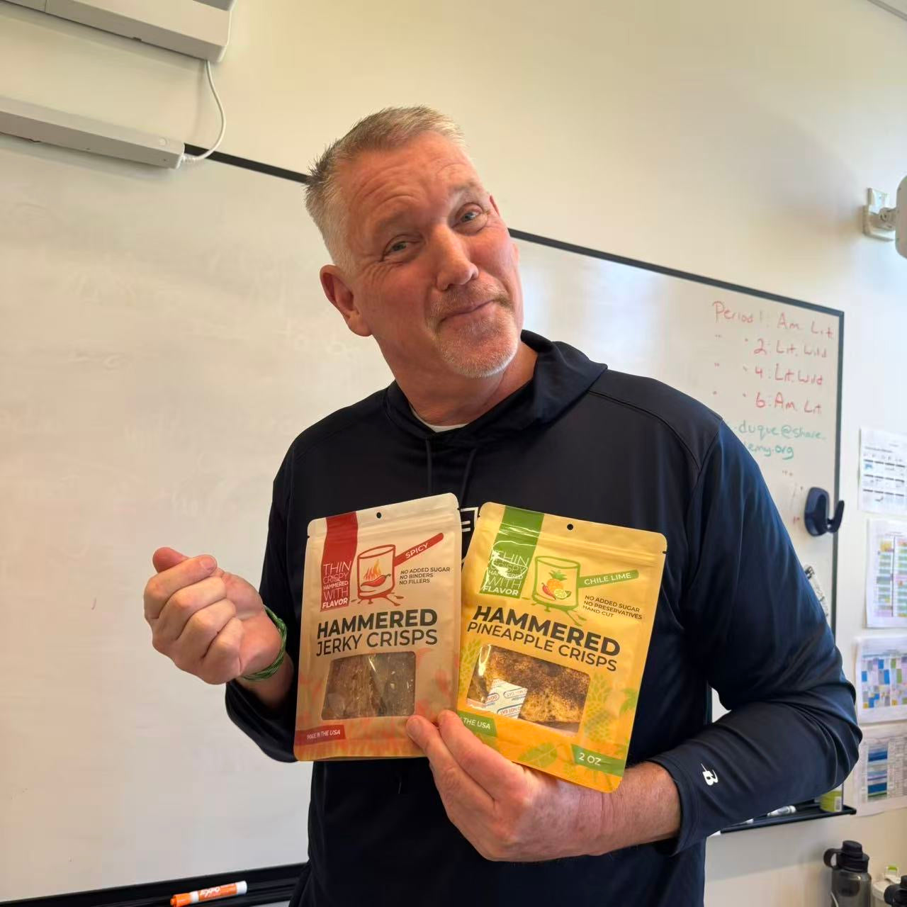 HAMMERED PINEAPPLE CRISPS - Chile Lime